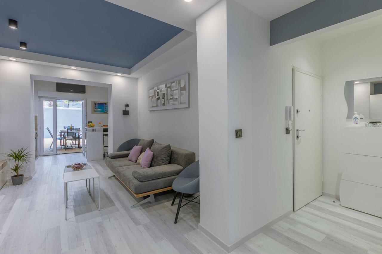 Arena Blue Dream - Modern Apartment With Terrace Pula Luaran gambar